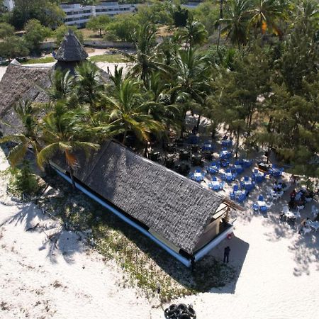 The New Big Tree Beach Resort Mombasa Ngoại thất bức ảnh